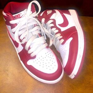 Air Jordan 1 “Team Red”(Deep red/burgundy & white) Youth Size 13